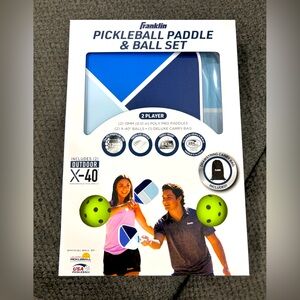 Pickleball - Franklin - brand new (2 paddles, 2 outdoor balls, carrying bag)